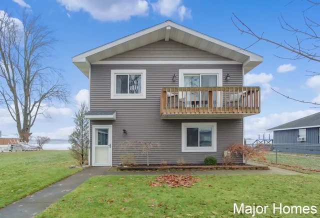 $875,000 | 3179 Sandy Beach Street, Wayland, MI 49348