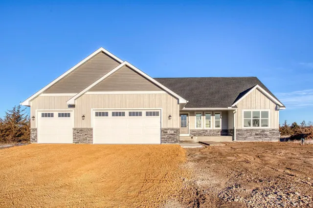 $775,000 | Lot 4 Nighthawk Drive, Somerset, WI 54025