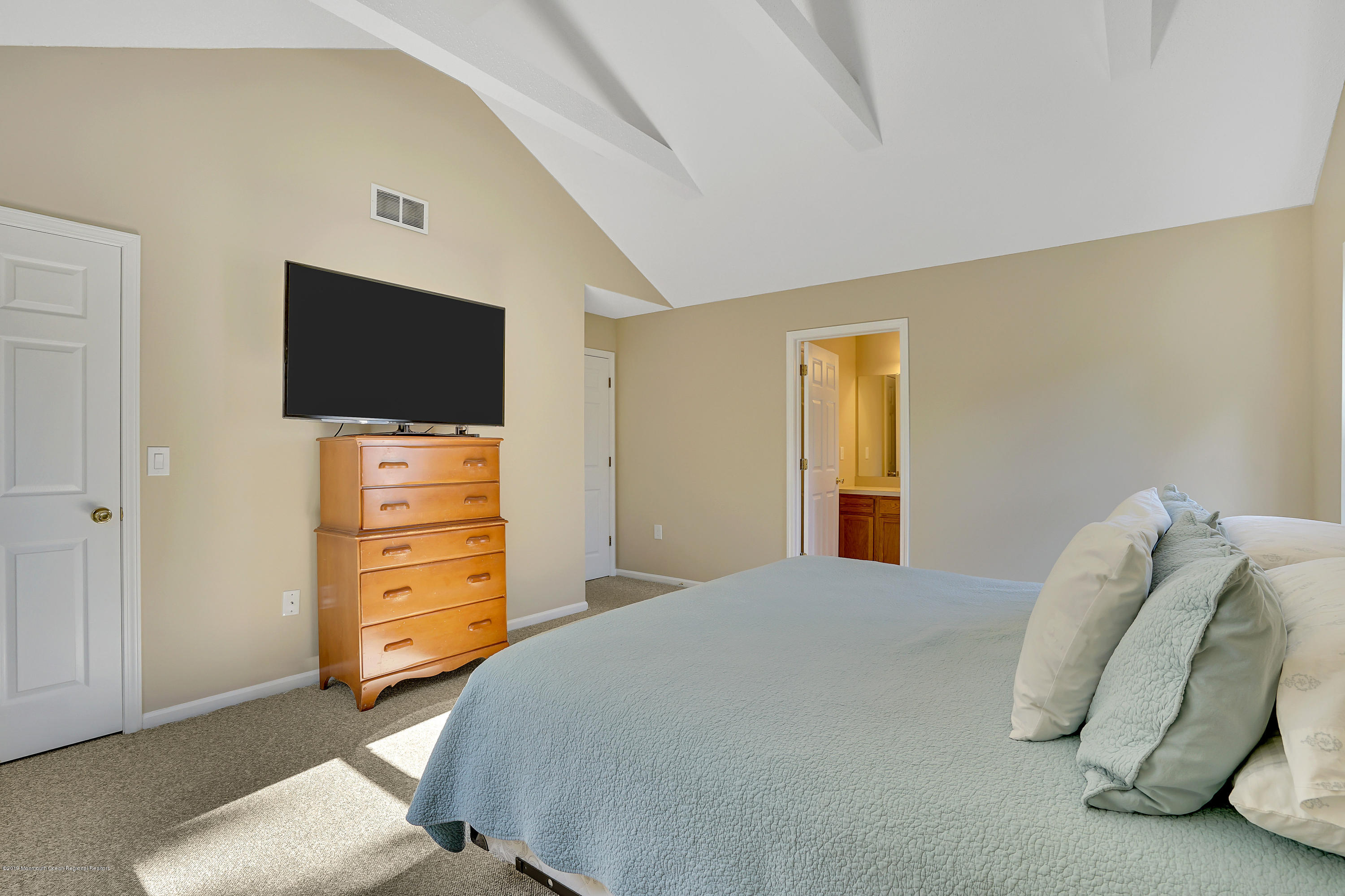 91 West Shenendoah Road Howell, NJ 07731 - Photo 17 of 39 013_dsc01361