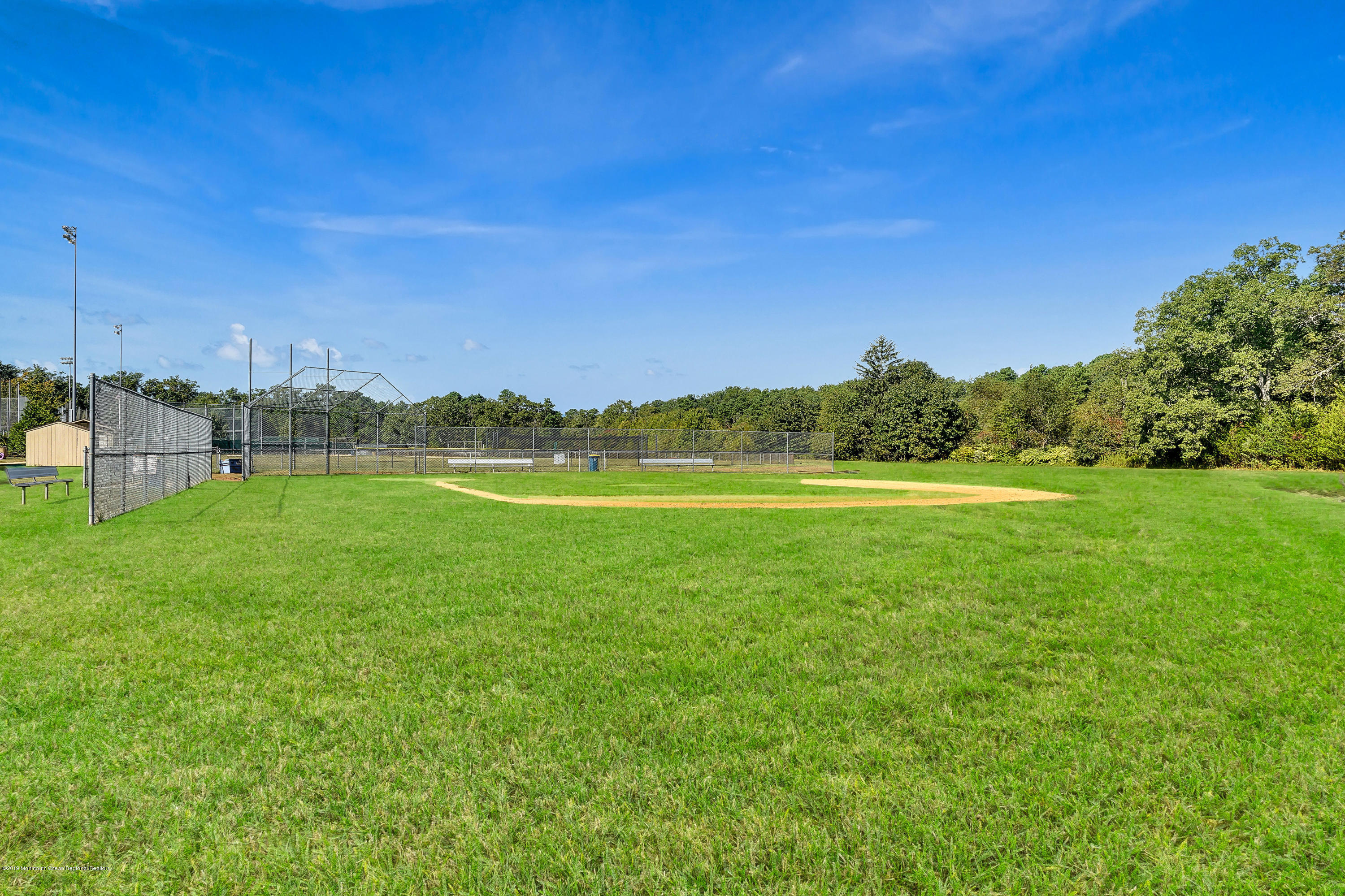 91 West Shenendoah Road Howell, NJ 07731 - Photo 29 of 39 051_dsc01341_1