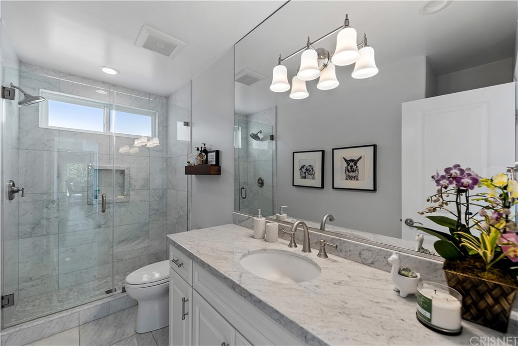 1132 Vista Ridge Burbank, CA 91504 - Photo 12 of 26