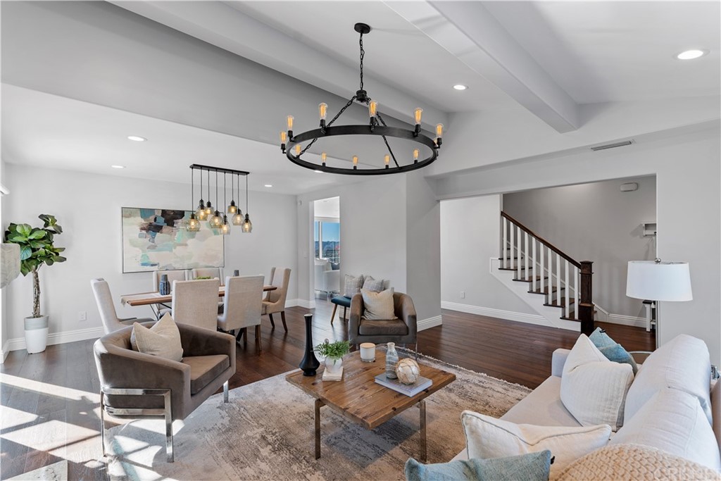 1132 Vista Ridge Burbank, CA 91504 - Photo 5 of 26