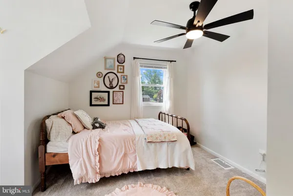 $539,900 | 6222 Groveland Road, Linthicum Heights, MD 21090