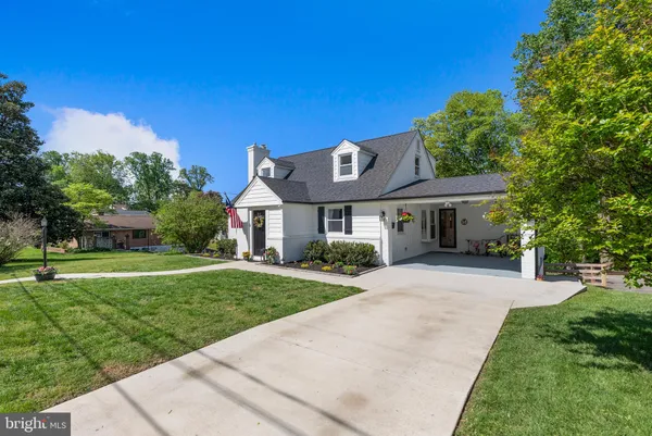 $539,900 | 6222 Groveland Road, Linthicum Heights, MD 21090