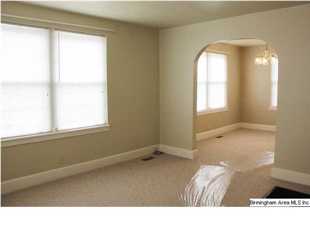 1825 Lynn Road Anniston, AL 36207 - Photo 13 of 32