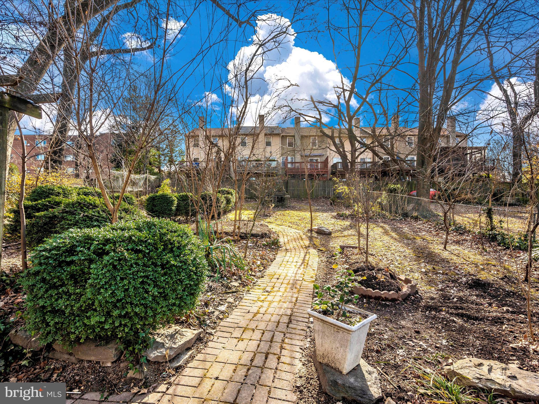 744 Silver Spring Avenue Silver Spring, MD 20910 - Photo 48 of 59 Exterior Back