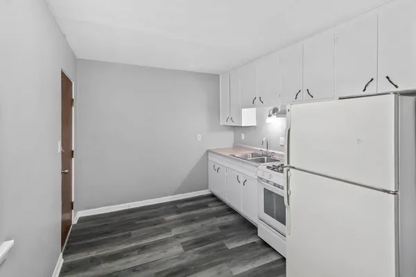 $1,495 | 991 Tollview Avenue, Unit 5, Aurora, IL 60505