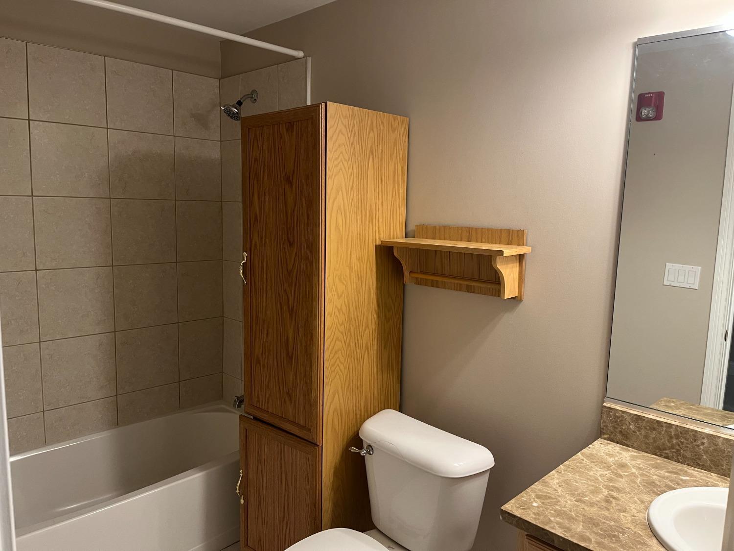 2235 Riverside Drive, Unit 104 Cincinnati, OH 45202 - Photo 11 of 22