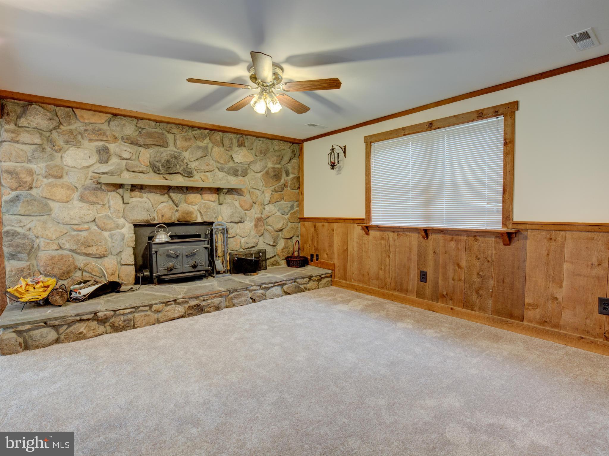 14768 Milltown Road Waterford, VA 20197 - Photo 12 of 26 Down Stairs Family Room