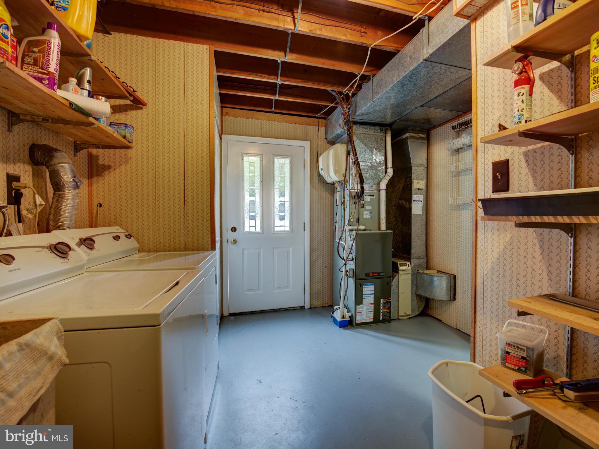 14768 Milltown Road Waterford, VA 20197 - Photo 21 of 26 Laundry and Utility Room