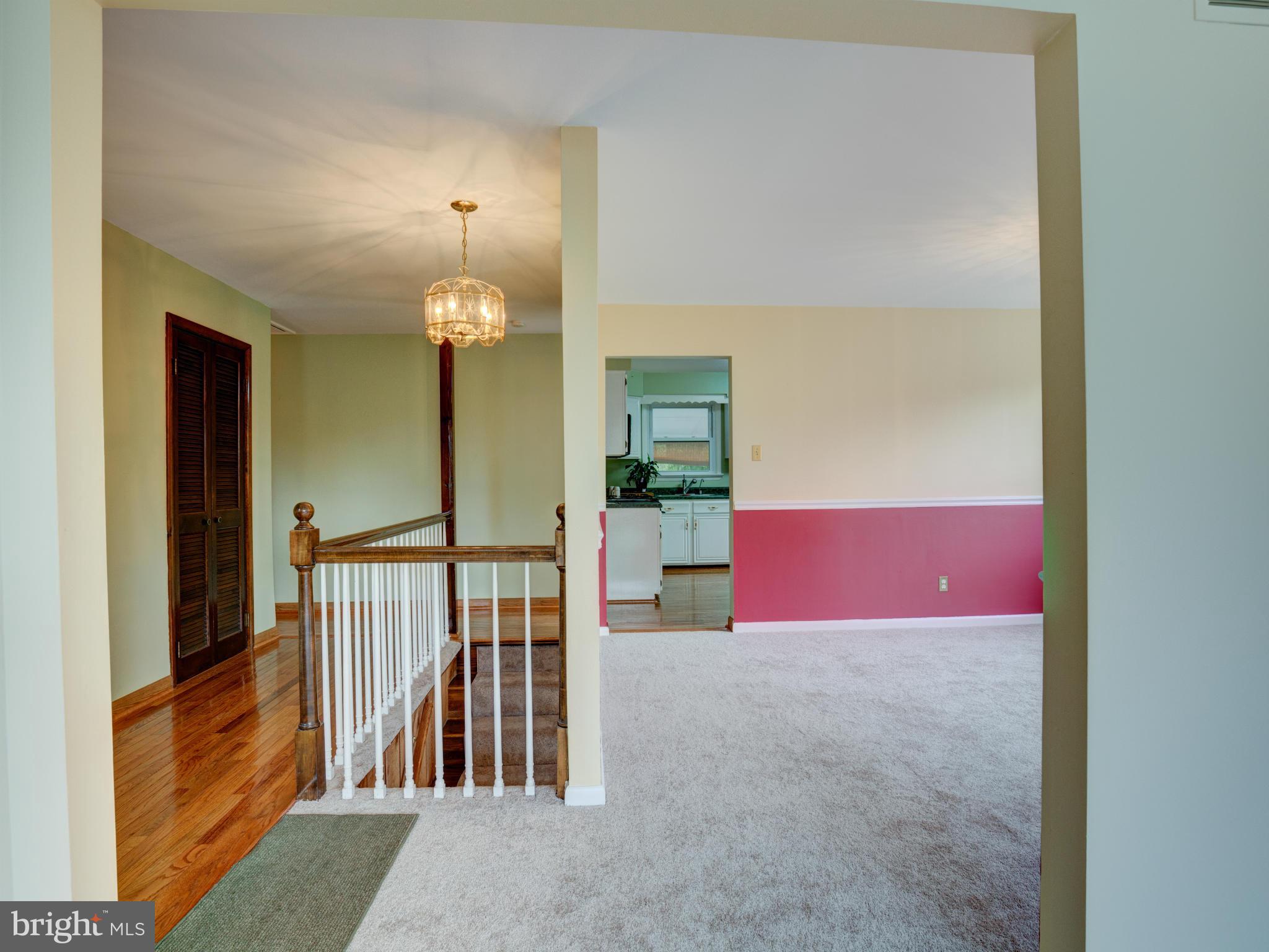 14768 Milltown Road Waterford, VA 20197 - Photo 6 of 26 Hallway