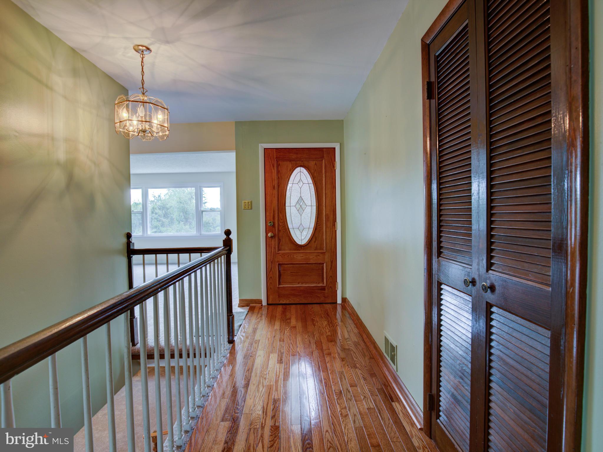 14768 Milltown Road Waterford, VA 20197 - Photo 7 of 26 Entrance
