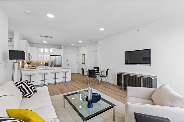 $3,235 | 5711 John F. Kennedy Boulevard, Unit 421, North Bergen, NJ 07047