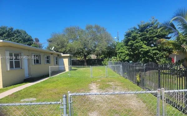 $1,500 | 751 Northwest 96th Street, Unit 751, Miami, FL 33150