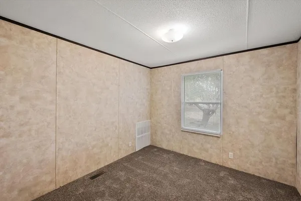 $2,600 | 12325 Hudson Drive, Alvarado, TX 76009