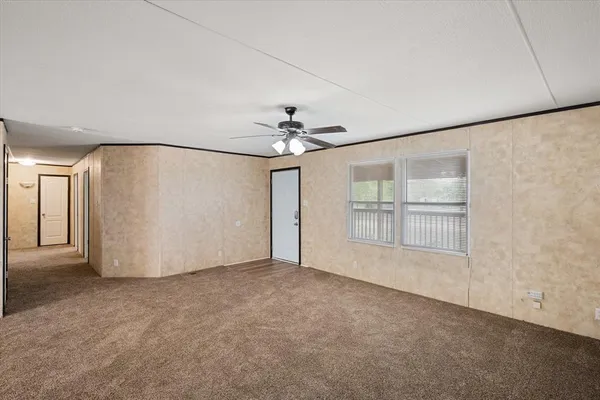 $2,600 | 12325 Hudson Drive, Alvarado, TX 76009