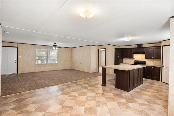 $2,600 | 12325 Hudson Drive, Alvarado, TX 76009