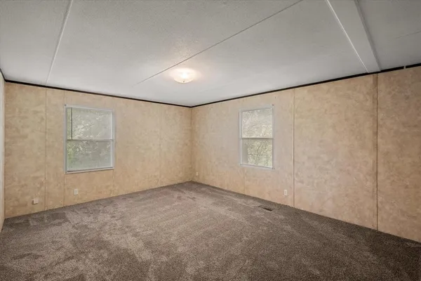 $2,600 | 12325 Hudson Drive, Alvarado, TX 76009