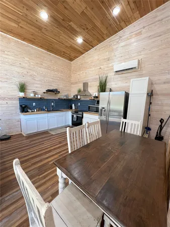 $285,000 | 13608 Fm 692, Burkeville, TX 75932