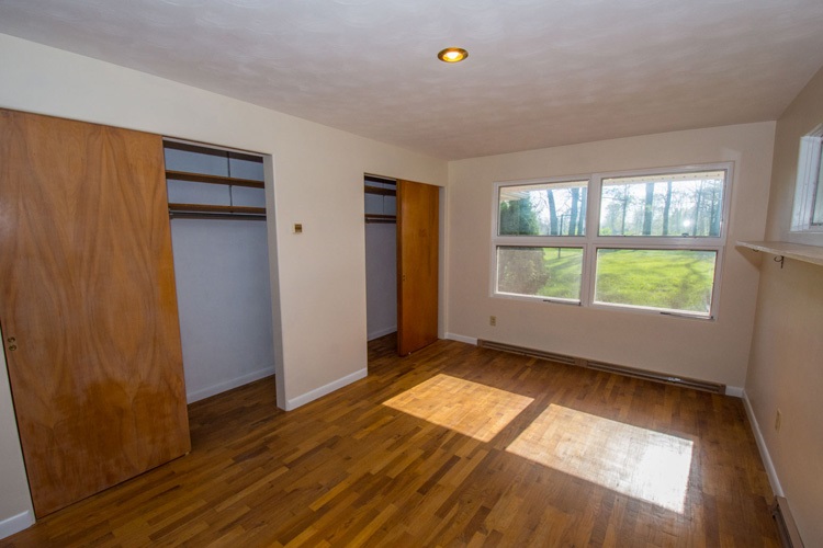 15130 Jackson Road Mishawaka, IN 46544 - Photo 11 of 36