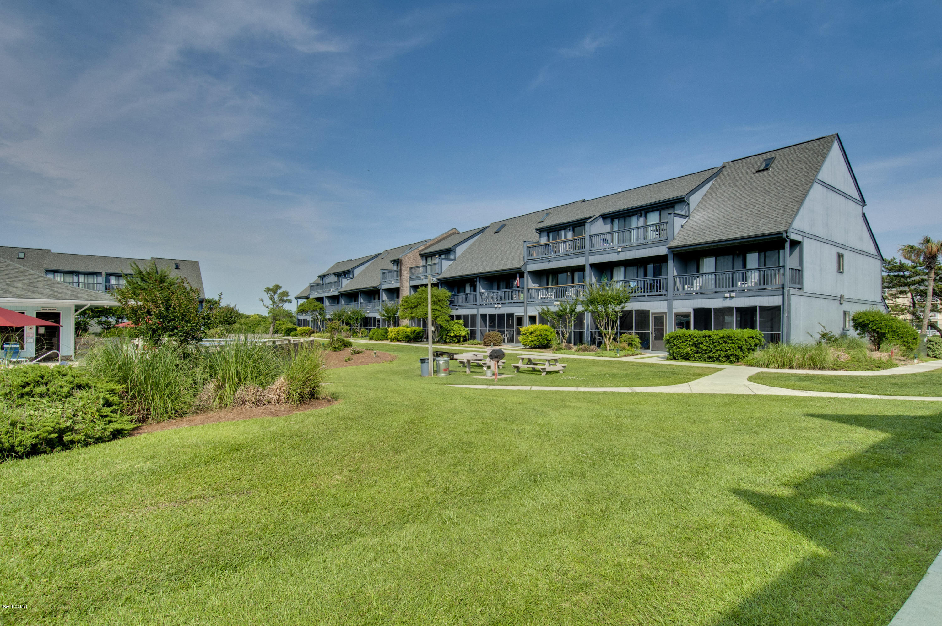 9201 Coast Guard Road, Unit I102 Emerald Isle, NC 28594 - Photo 18 of 24 JP1_9612-HDR_1