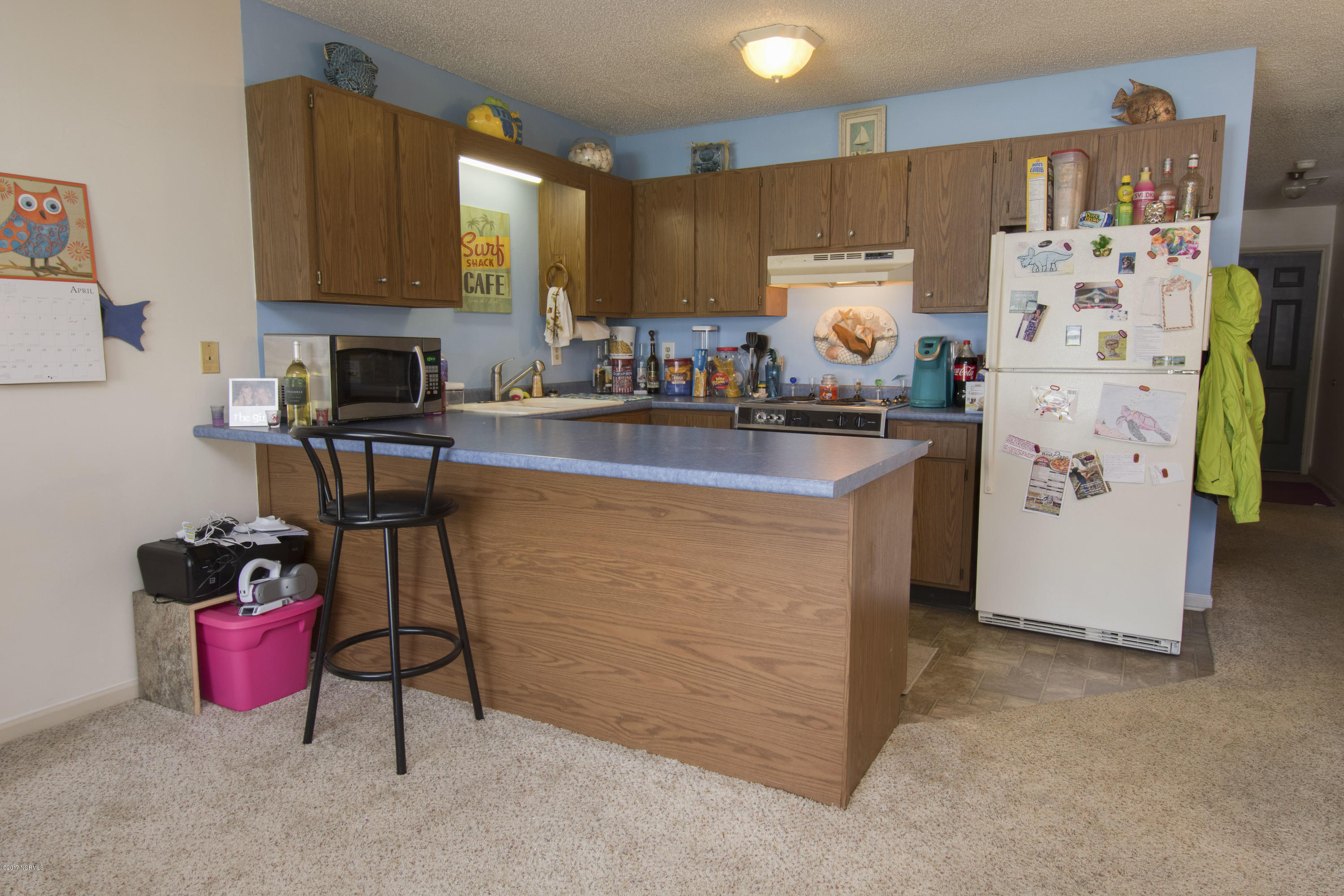 9201 Coast Guard Road, Unit I102 Emerald Isle, NC 28594 - Photo 7 of 24 DSC_0256-c