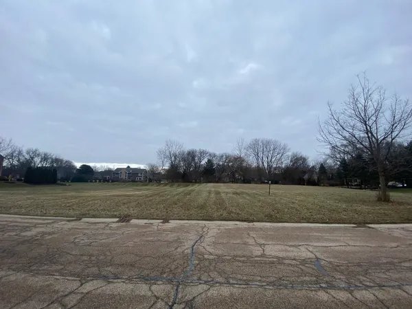 $63,000 | 7580 Vida Avenue, Lakewood, IL 60014