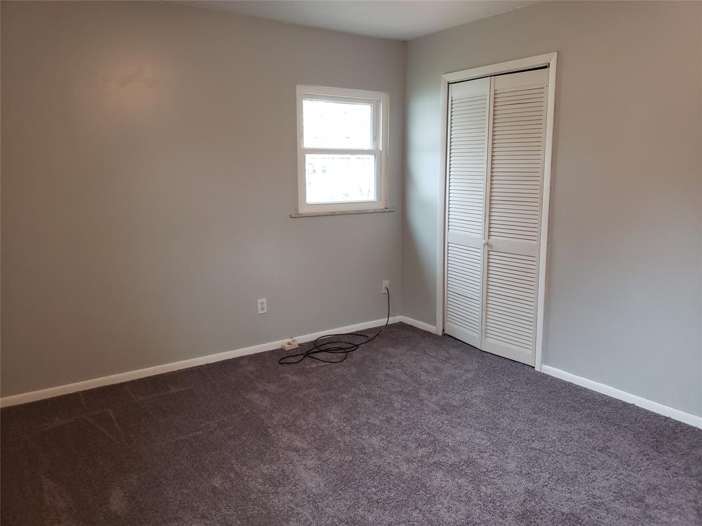 2211 Raintree Place Anderson, IN 46011 - Photo 15 of 20 Gallery Image 15
