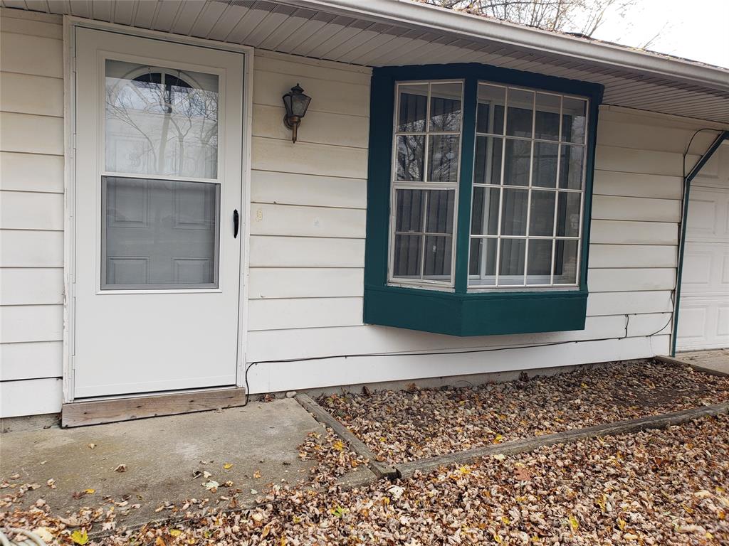 2211 Raintree Place Anderson, IN 46011 - Photo 3 of 20 Gallery Image 3