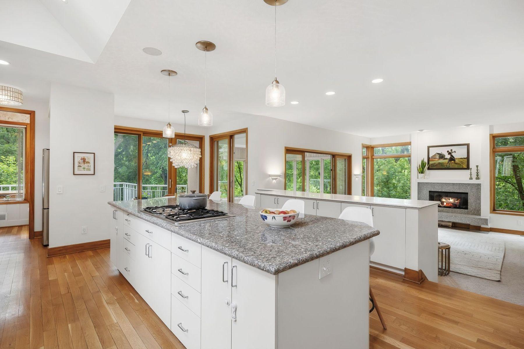 5429 Vining Point Road Minnetonka, MN 55345 - Photo 10 of 77