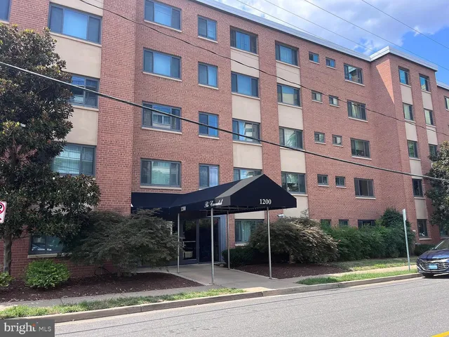 a front view of a building