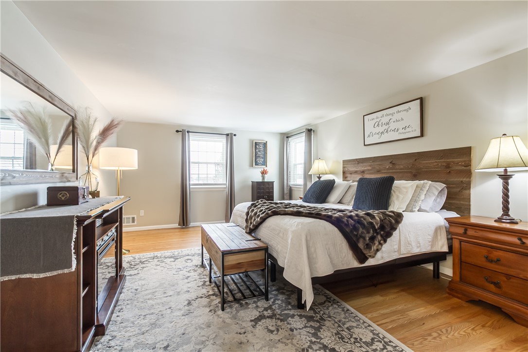 49 Lookout View Road Perinton, NY 14450 - Photo 11 of 23