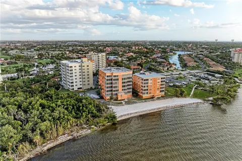 $899,900 | 14813 Laguna Drive, Unit 401, Fort Myers, FL 33908