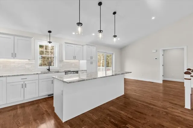 $799,900 | 120 S Street East, Raynham, MA 02767