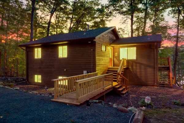 $595,000 | 2007 Richardson Court, Luck, WI 54853