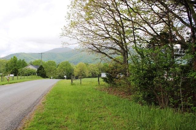 1 Green Level Road Boones Mill, VA 24065 - Photo 2 of 4 a view of an outdoor space with seating