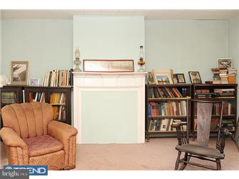 142 Woosamonsa Road Pennington, NJ 08534 - Photo 4 of 12