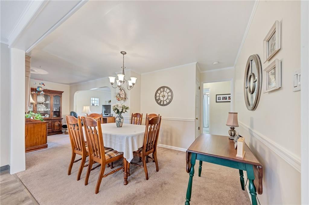 20 Ellen Drive McKees Rocks, PA 15136 - Photo 5 of 27 Gallery Image 5