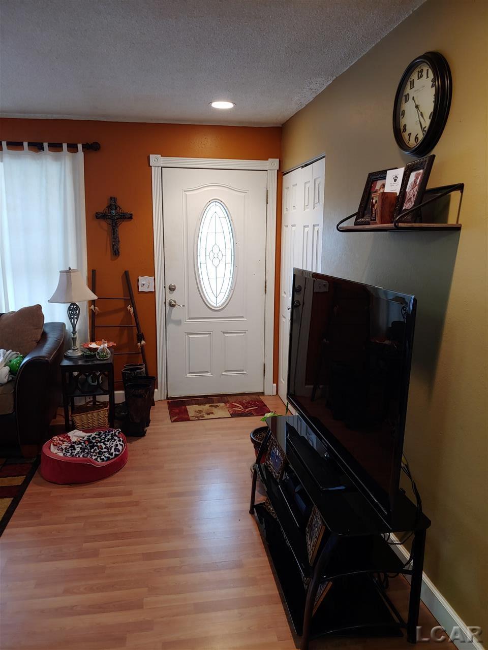 4075 West Beecher Road Adrian, MI 49221 - Photo 9 of 42