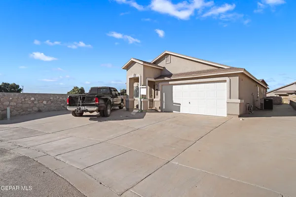 $255,000 | 917 Danny Sanchez Place, Anthony, TX 79821