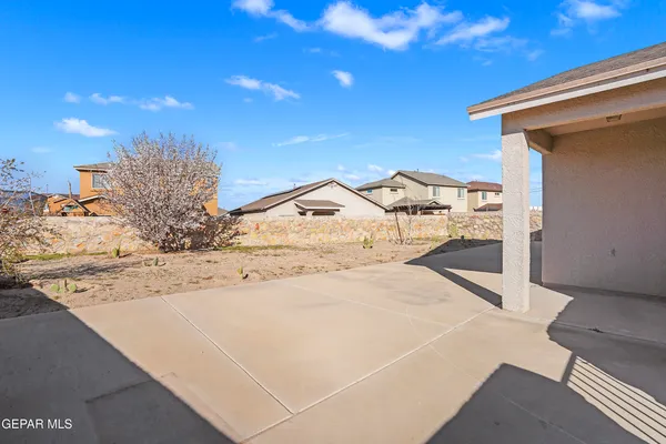 $255,000 | 917 Danny Sanchez Place, Anthony, TX 79821