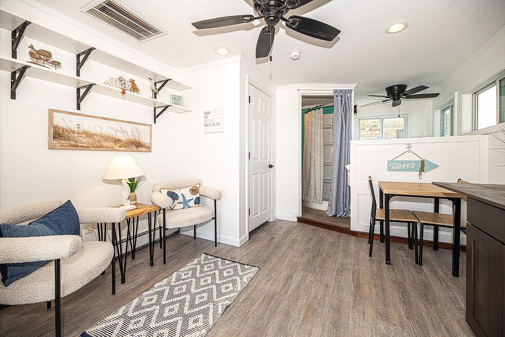 541 Ocean Boulevard, Unit 6 Hampton, NH 03842 - Photo 3 of 60