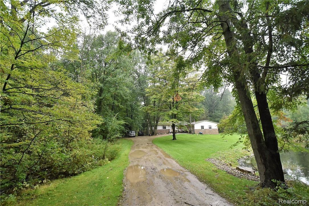 8160 Washburn Road Goodrich, MI 48438 - Photo 1 of 35 DSC_7036.JPG