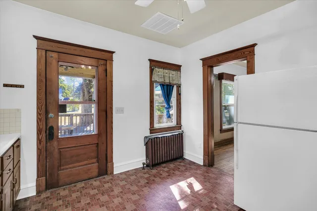 $163,500 | 206 Illinois Street, Mansfield, IL 61854