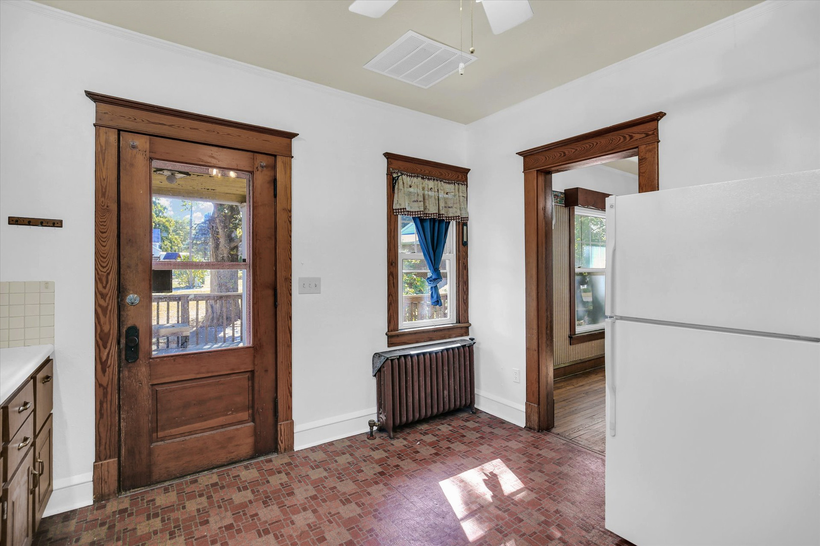 206 Illinois Street Mansfield, IL 61854 - Photo 38 of 74