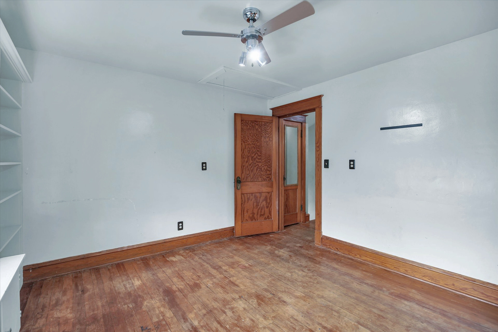 206 Illinois Street Mansfield, IL 61854 - Photo 49 of 74 wooden floor in an empty room