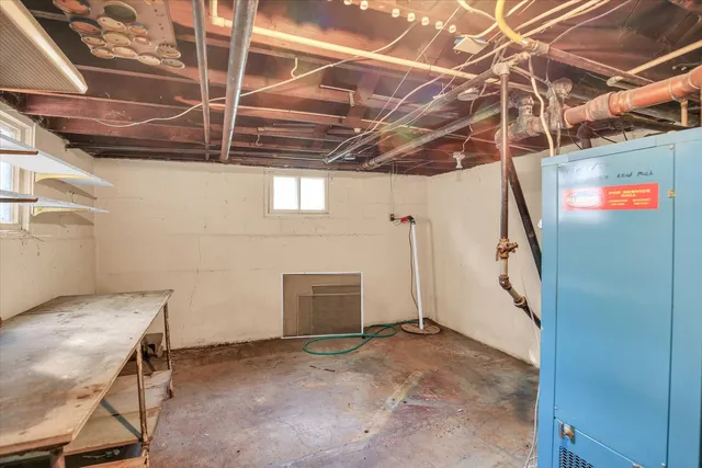 $163,500 | 206 Illinois Street, Mansfield, IL 61854