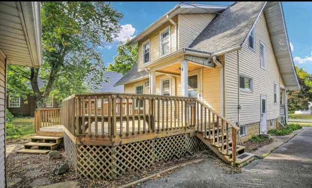 $163,500 | 206 Illinois Street, Mansfield, IL 61854