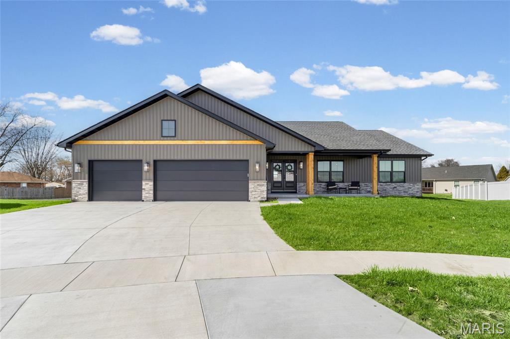 162 Gabrielle Circle Bethalto, IL 62010 - Photo 2 of 38