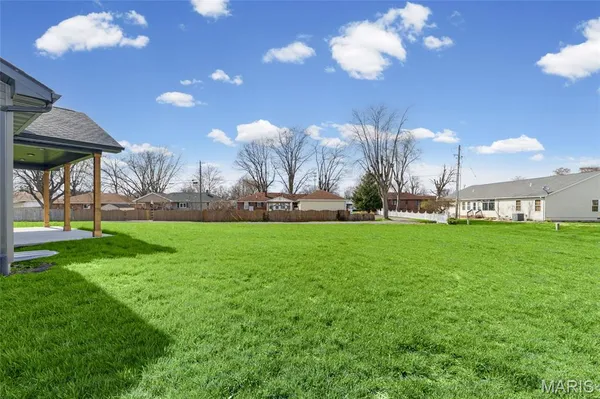 $459,900 | 162 Gabrielle Circle, Bethalto, IL 62010